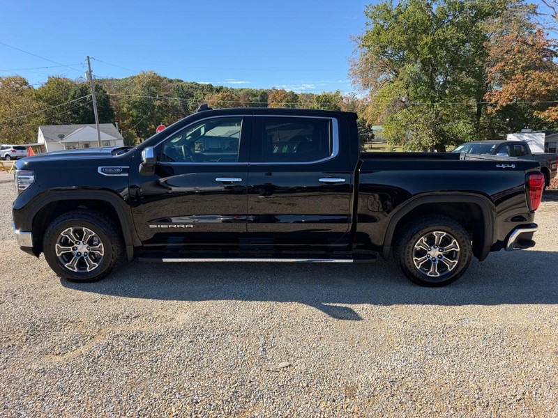 GMC Sierra 1500 Vehicle Image 02