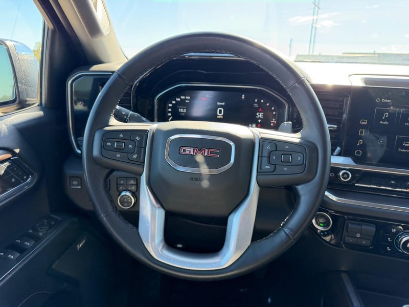 GMC Sierra 1500 Vehicle Image 09
