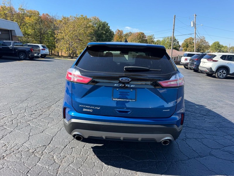 Ford Edge Vehicle Image 04