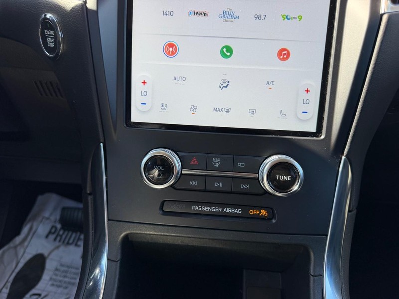 Ford Edge Vehicle Image 14