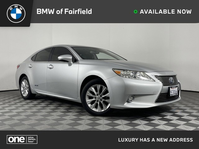 more details - lexus es 300h