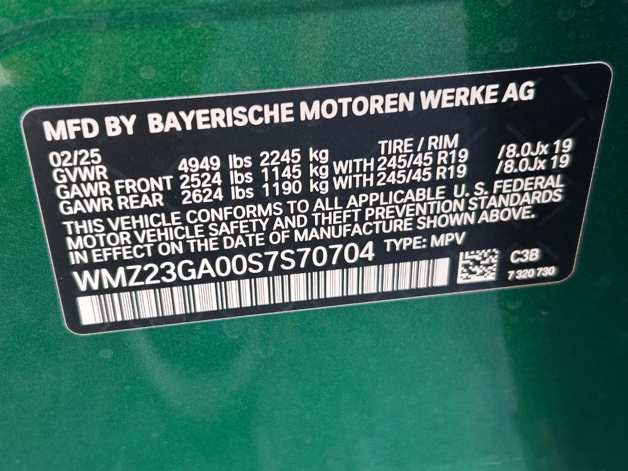 MINI Countryman Vehicle Image 15