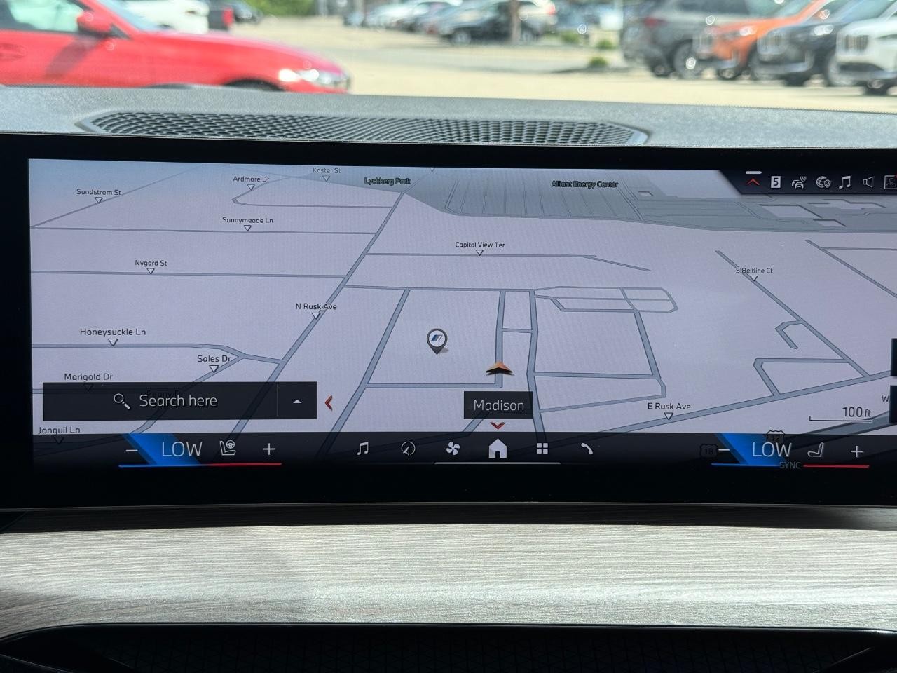 BMW i4 Vehicle Image 15