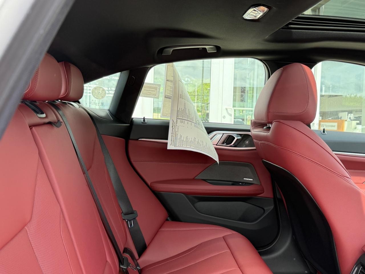 BMW i4 Vehicle Image 05