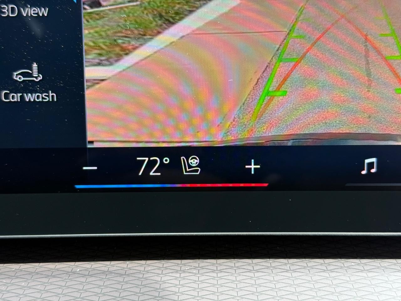 BMW i4 Vehicle Image 14