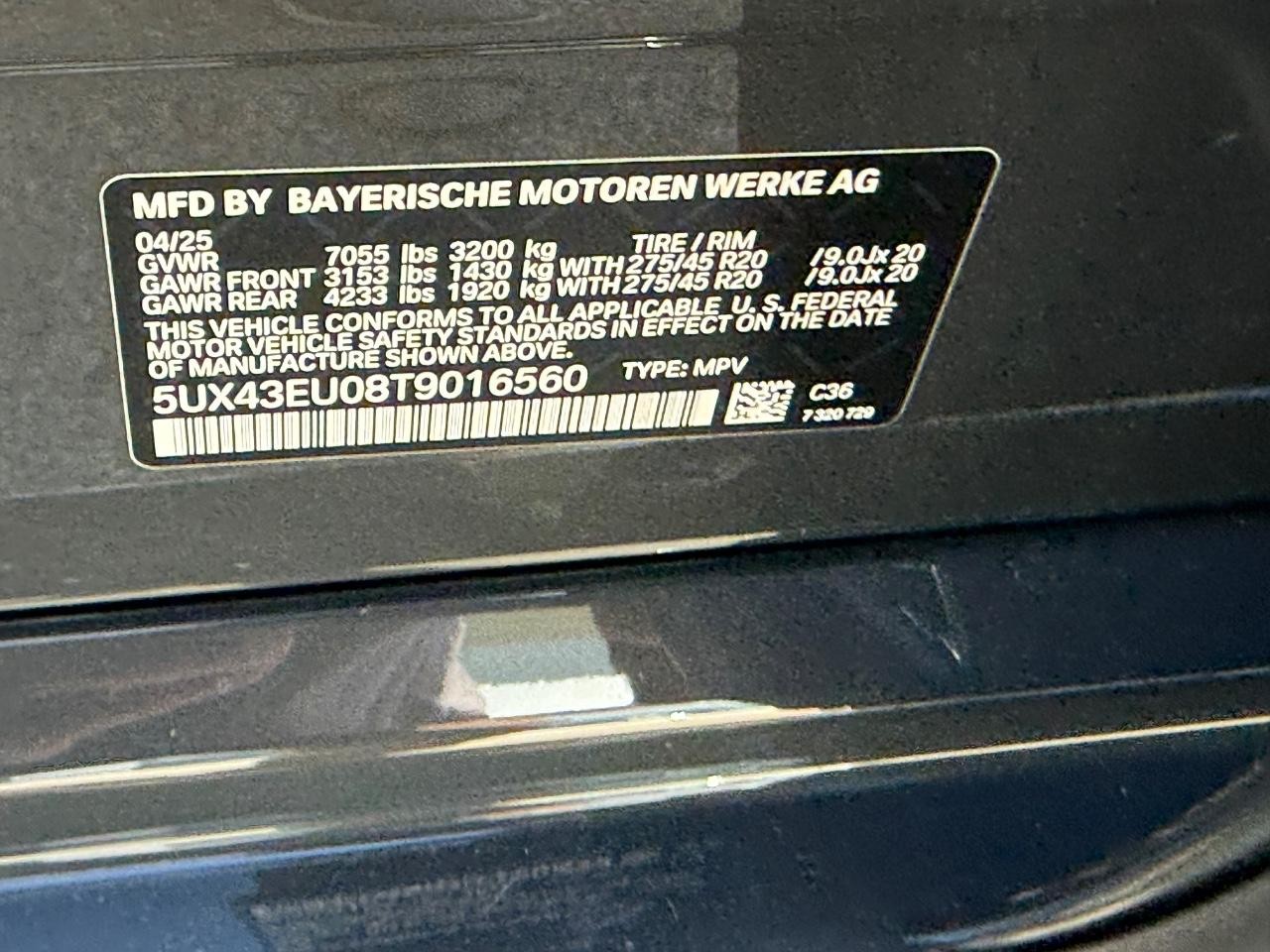 BMW X5 Vehicle Image 18