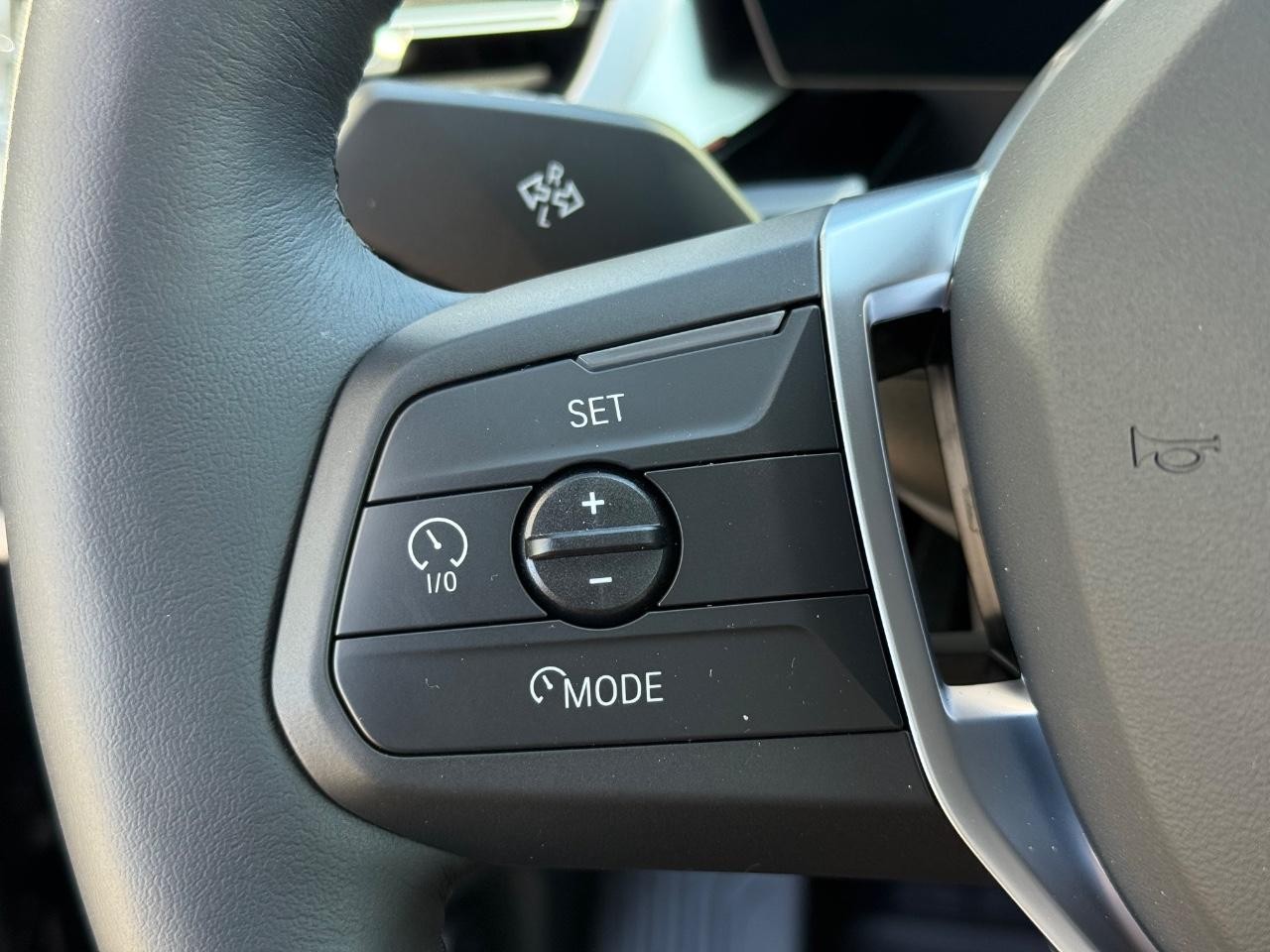 BMW X1 Vehicle Image 12