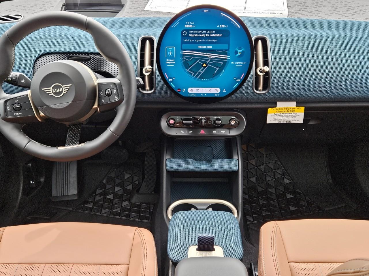 MINI Countryman Vehicle Image 06