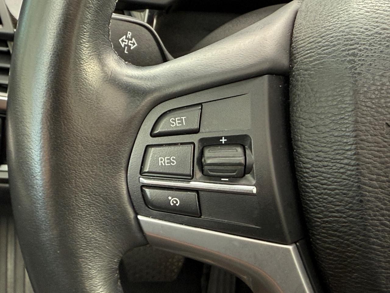 BMW X5 Vehicle Image 15