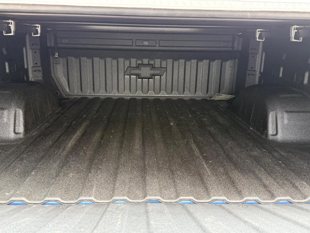 Chevrolet Silverado 1500 Vehicle Image 05