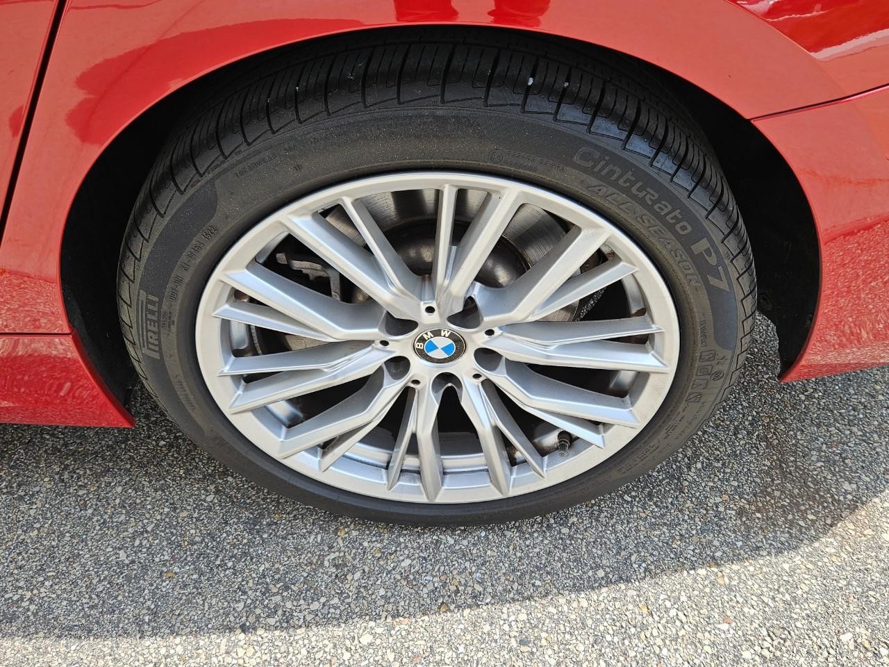 BMW 3 Series Vehicle Image 06