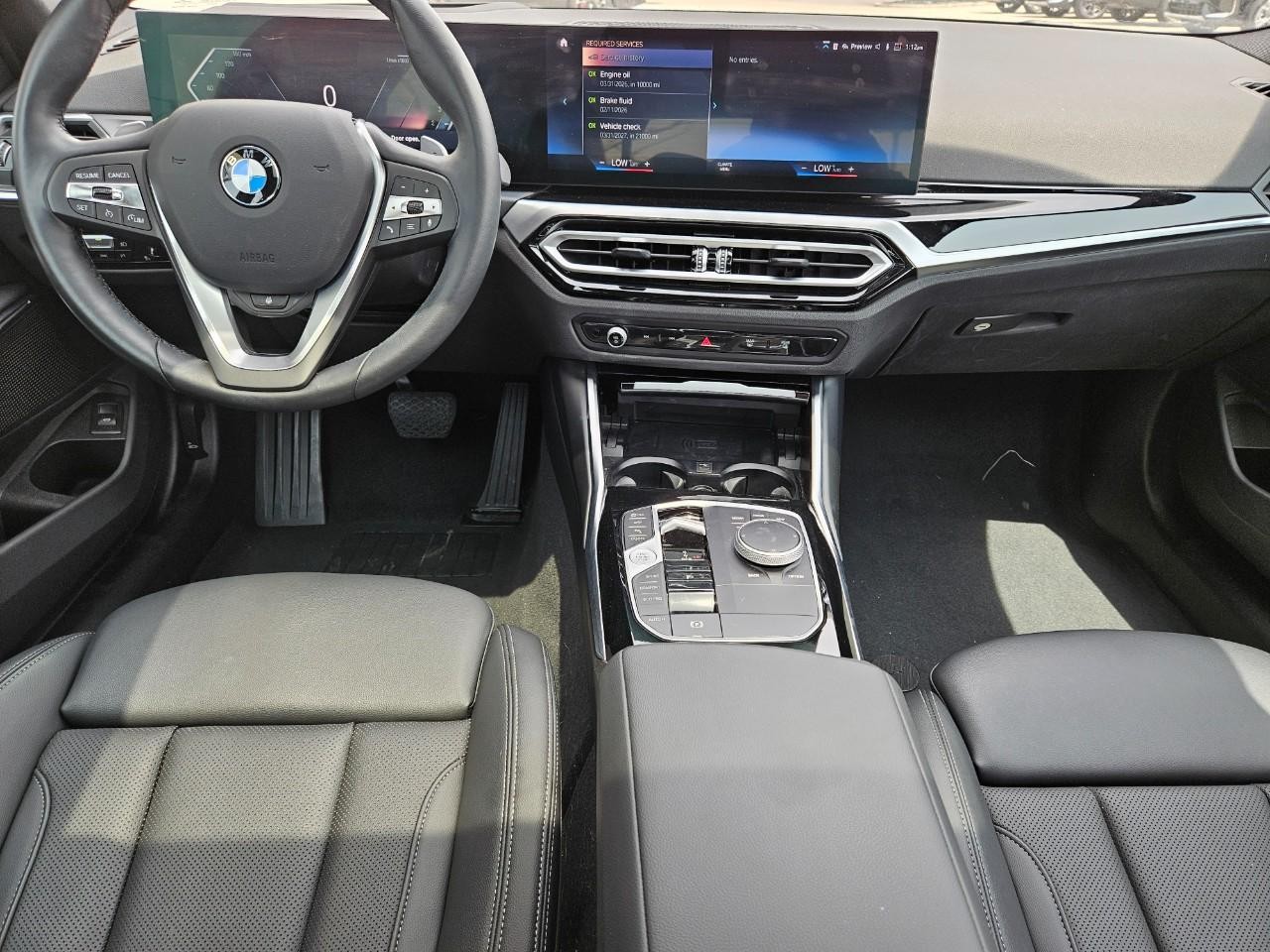 BMW 3 Series Vehicle Image 10