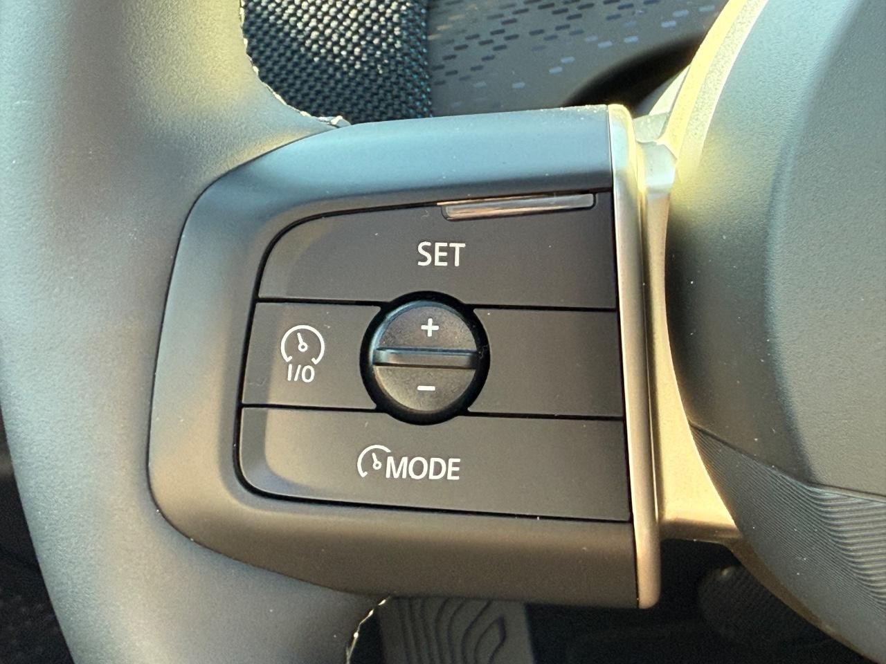 MINI Countryman Vehicle Image 11