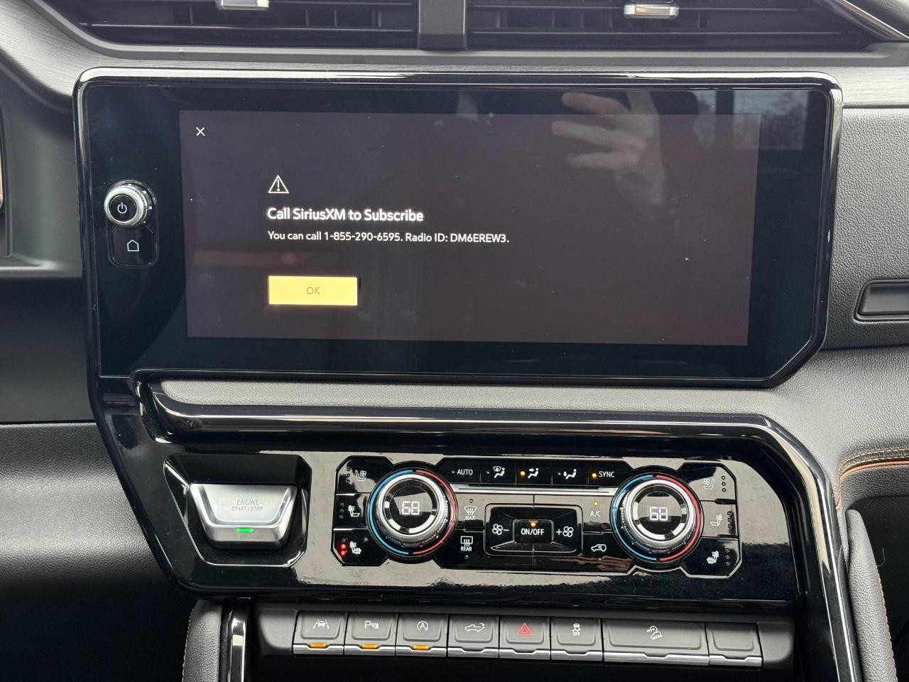 GMC Sierra 1500 Vehicle Image 12
