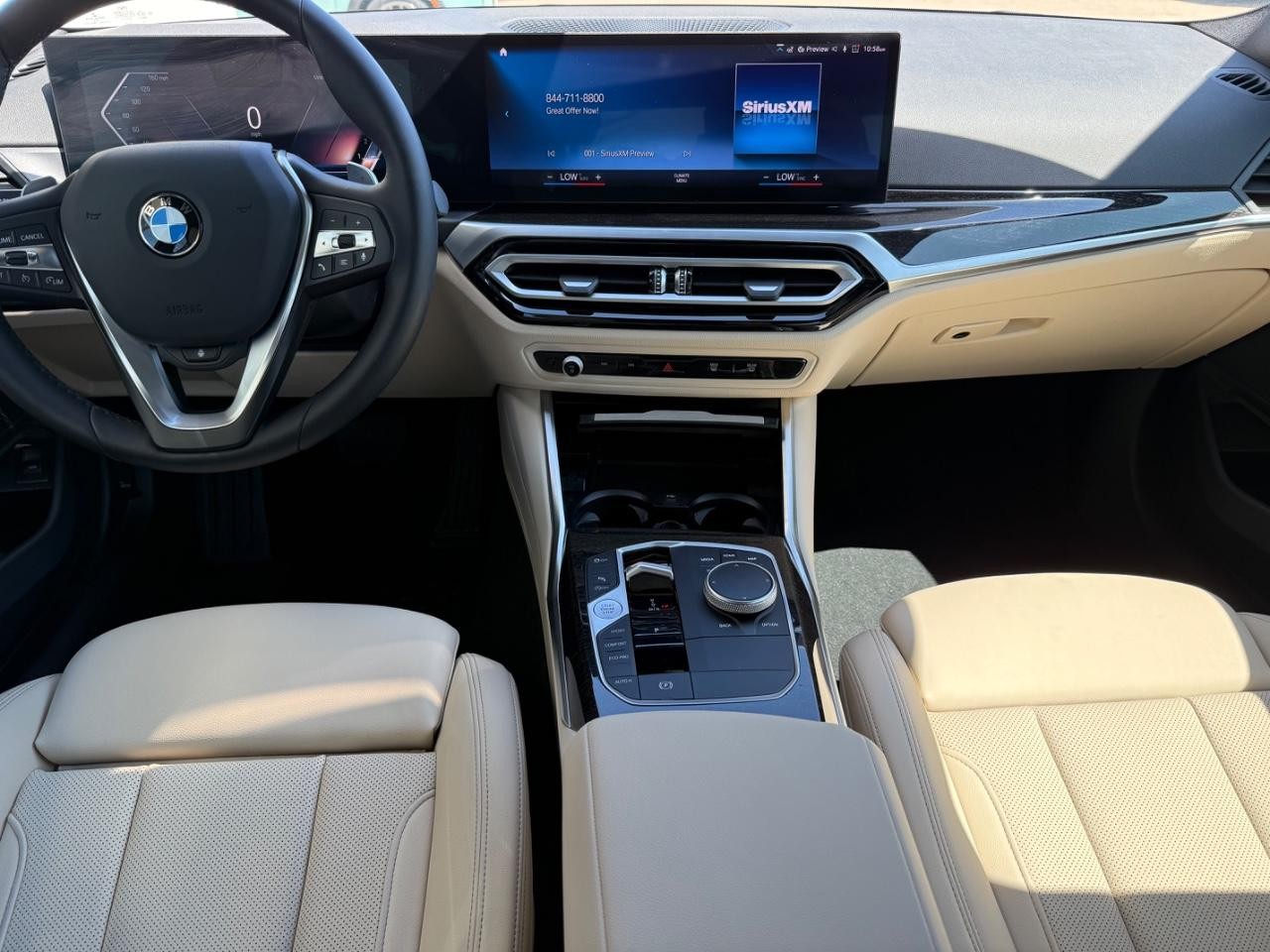 BMW 3 Series Vehicle Image 10