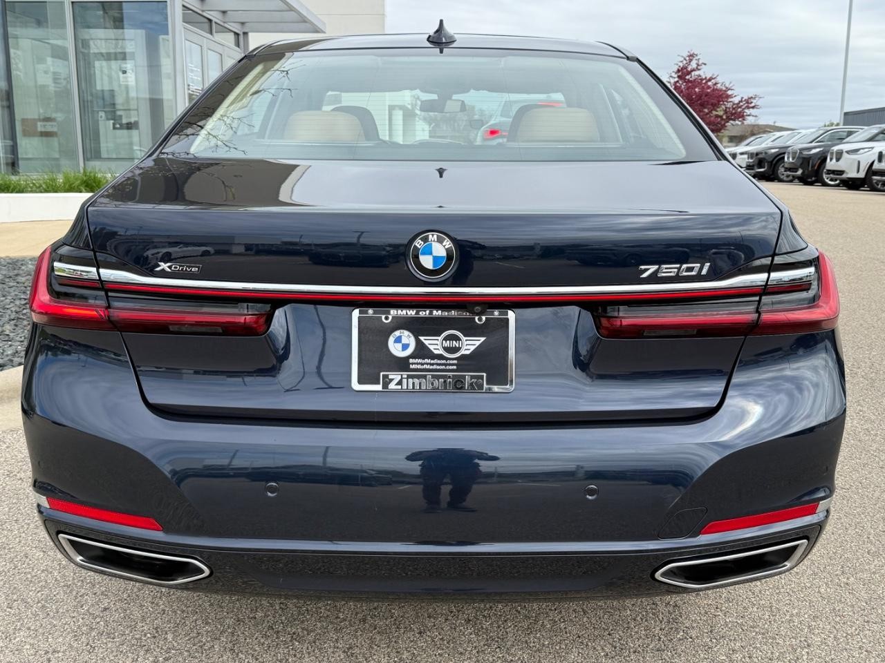 BMW 7 Series Vehicle Image 04