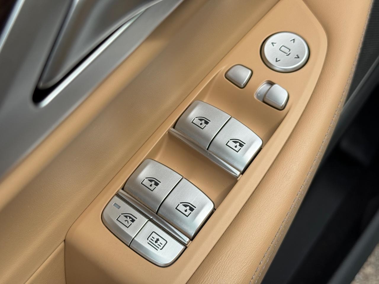 BMW 7 Series Vehicle Image 22