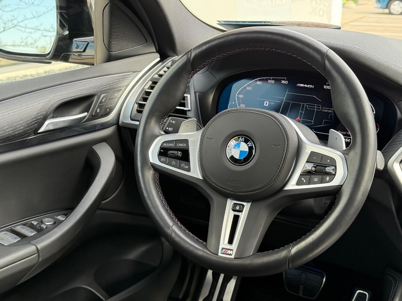 BMW X4 Vehicle Image 14