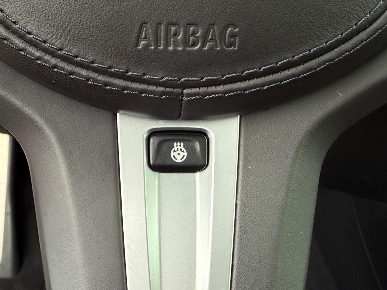 BMW 5 Series Vehicle Image 19
