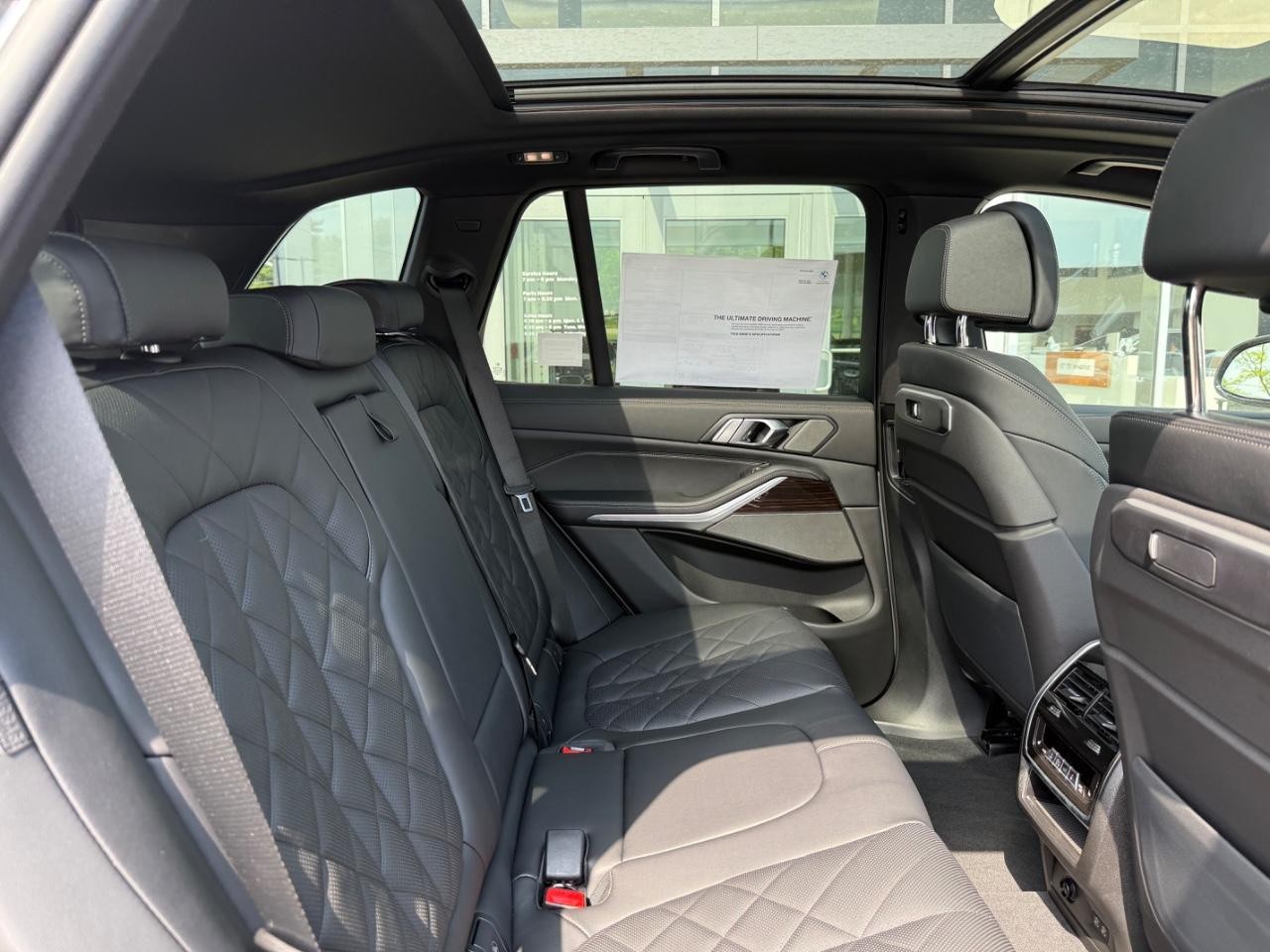 BMW X5 Vehicle Image 05