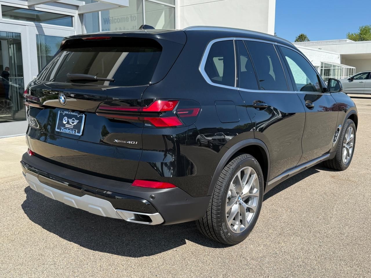 BMW X5 Vehicle Image 03