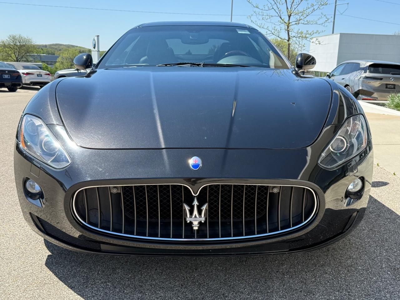 Maserati GranTurismo Vehicle Image 09