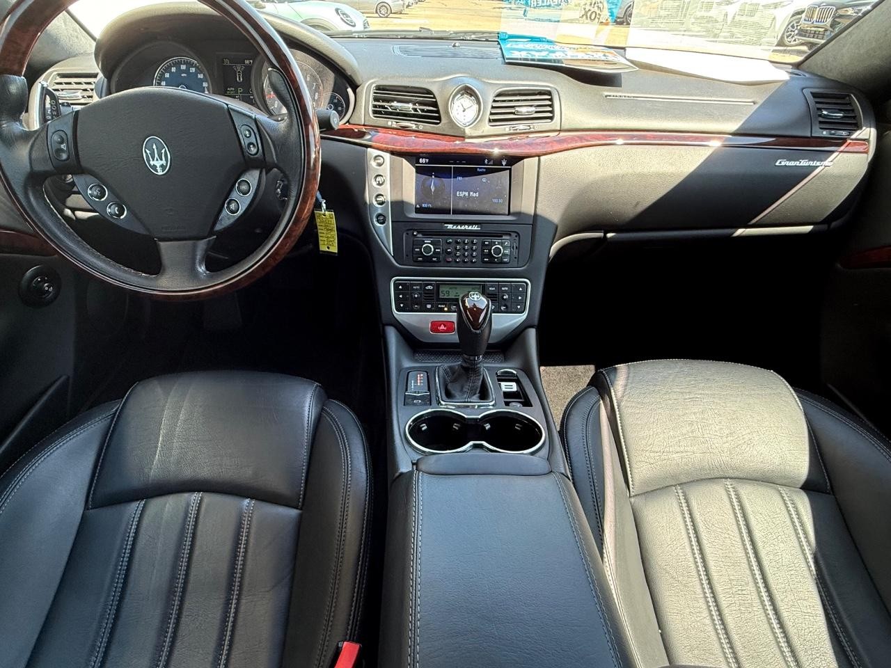 Maserati GranTurismo Vehicle Image 11