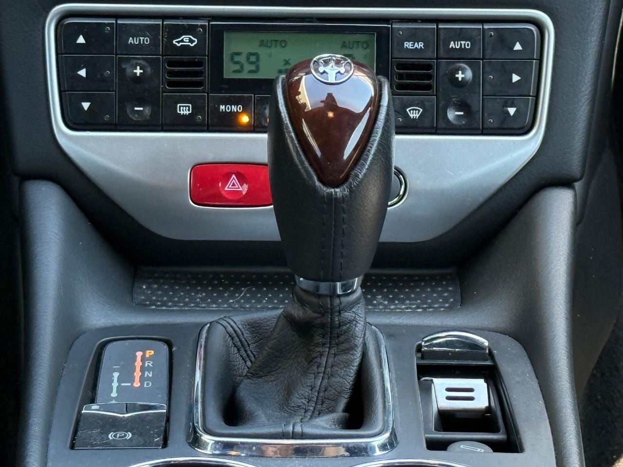 Maserati GranTurismo Vehicle Image 13