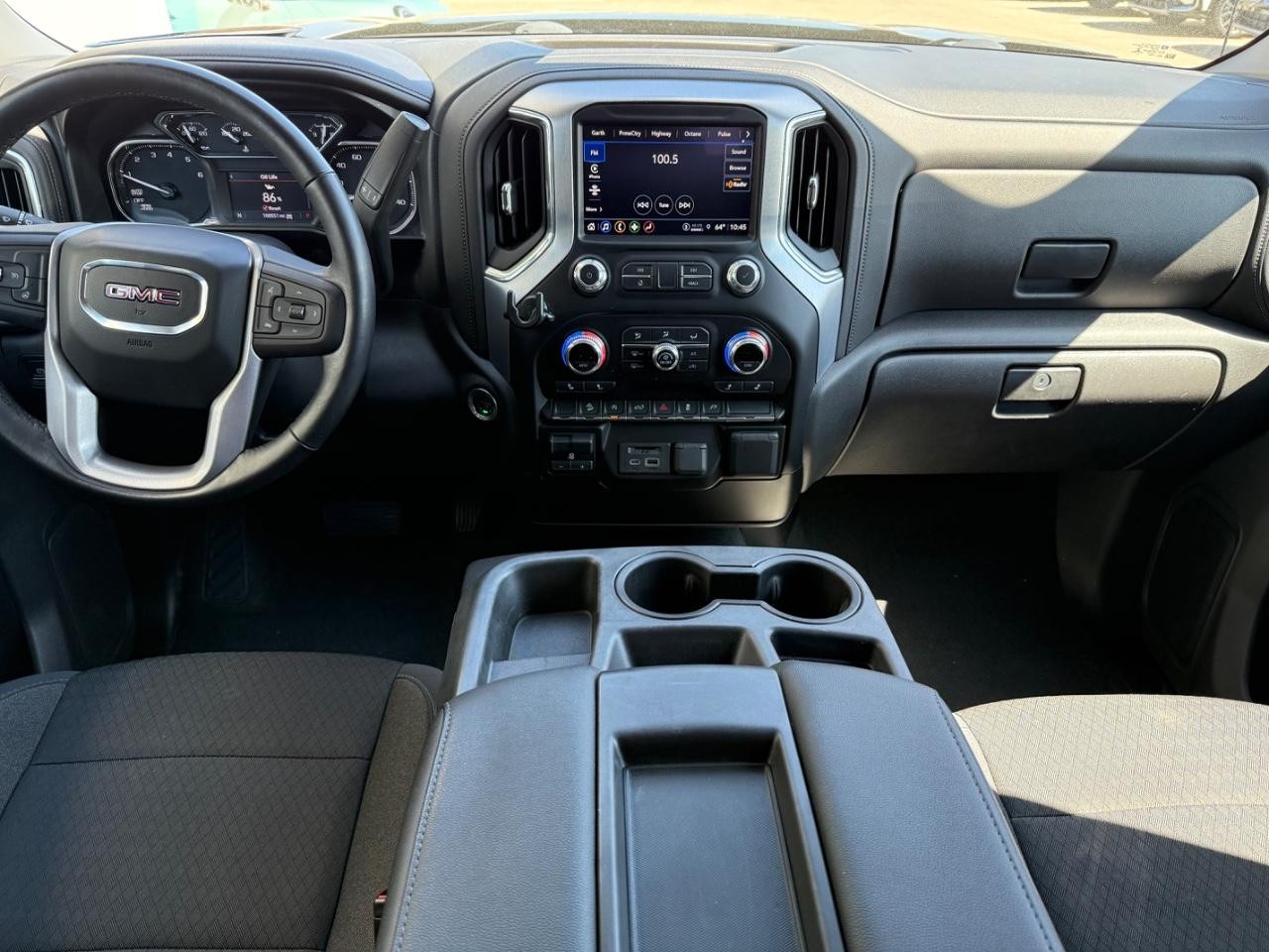 GMC Sierra 1500 Vehicle Image 11