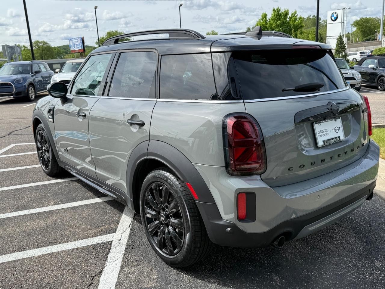 MINI Countryman Vehicle Image 06