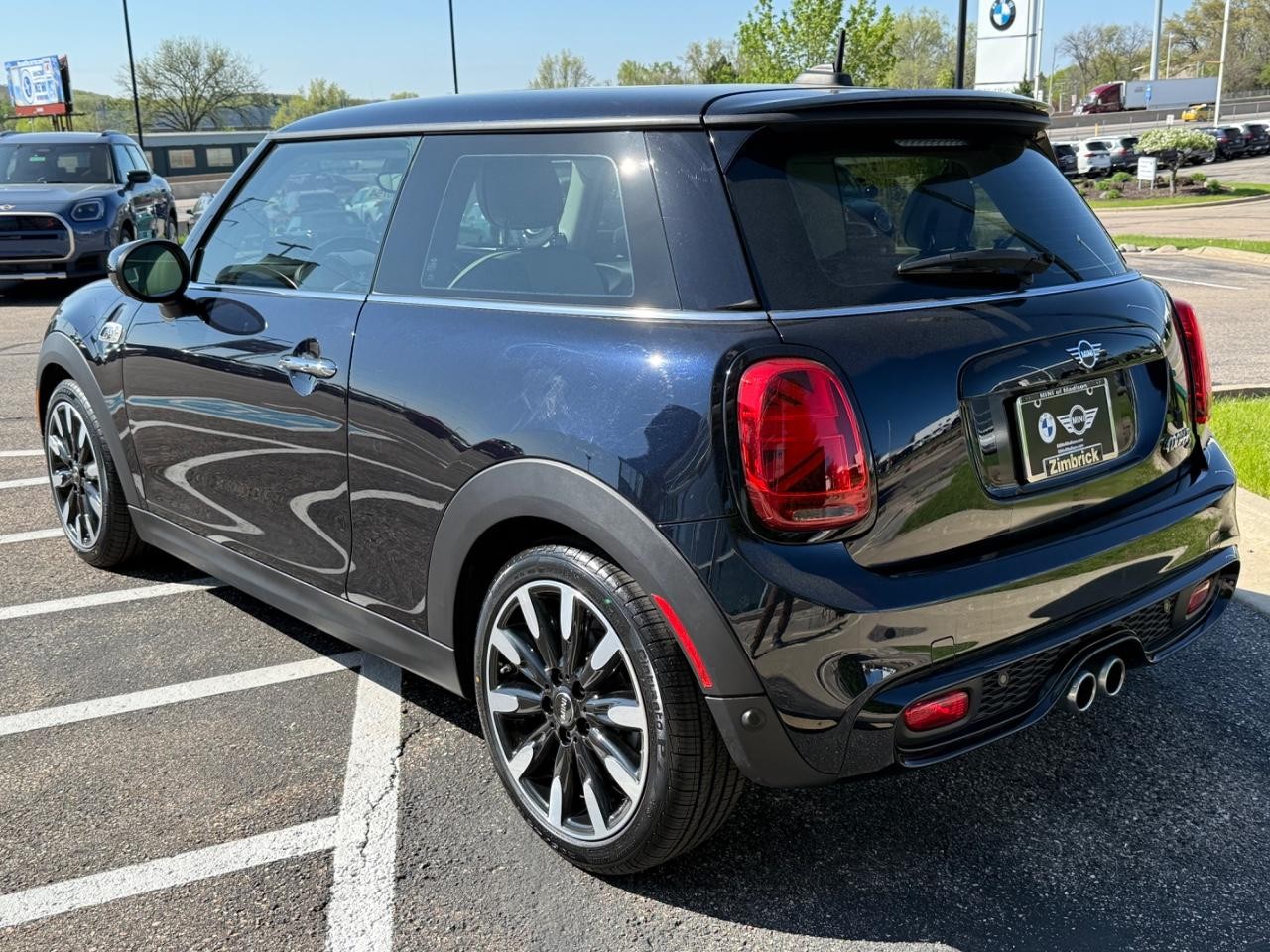 MINI Hardtop 2 Door Vehicle Image 06