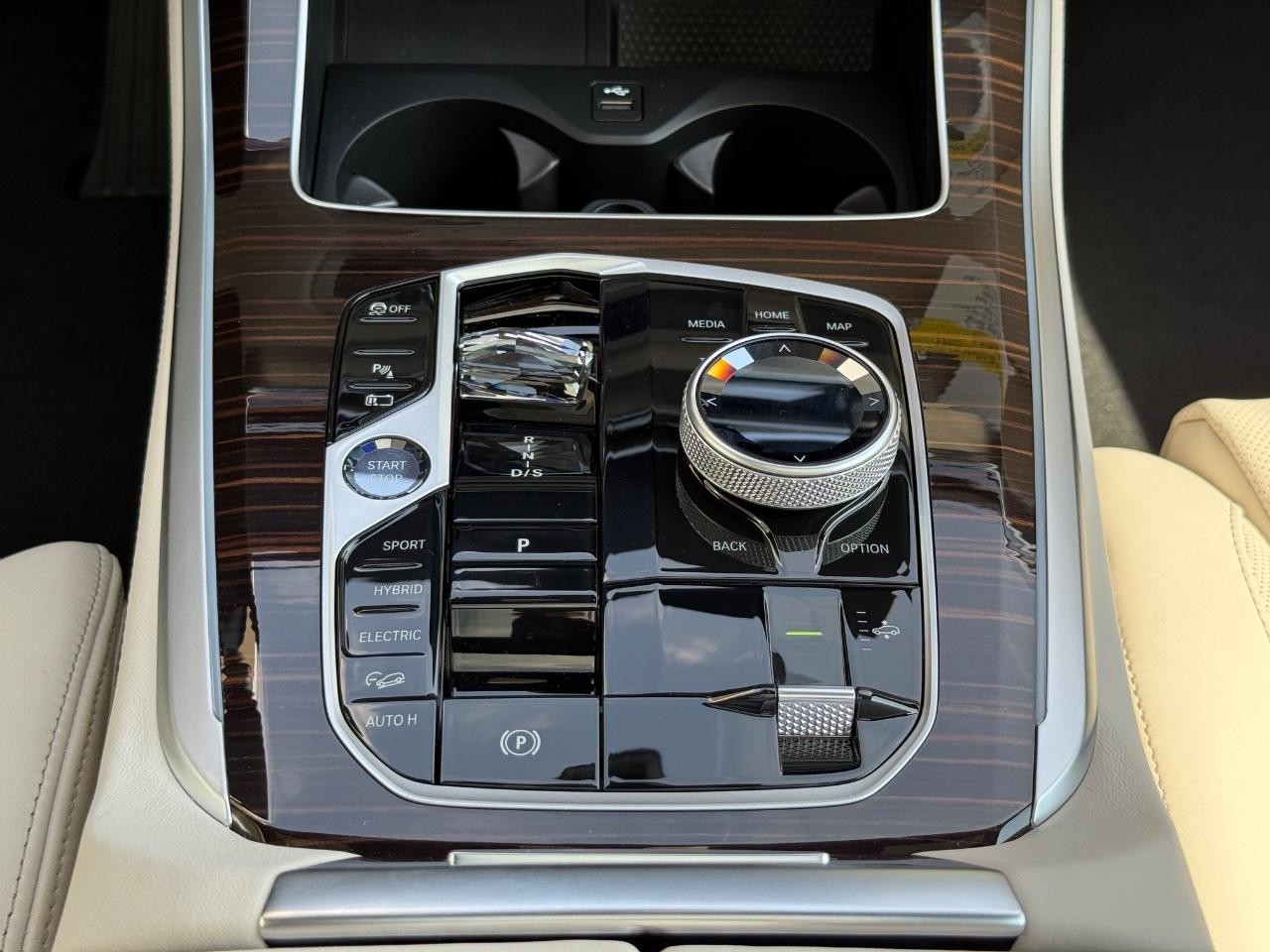 BMW X5 Vehicle Image 08
