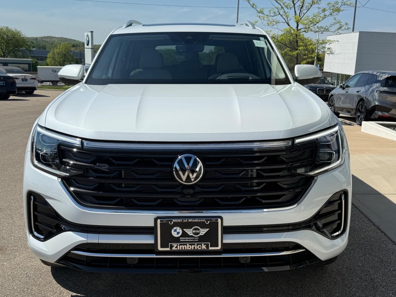 Volkswagen Atlas Vehicle Image 09