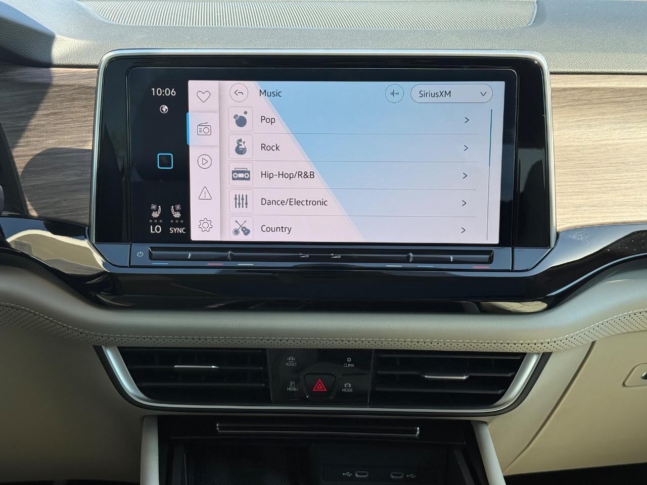Volkswagen Atlas Vehicle Image 13