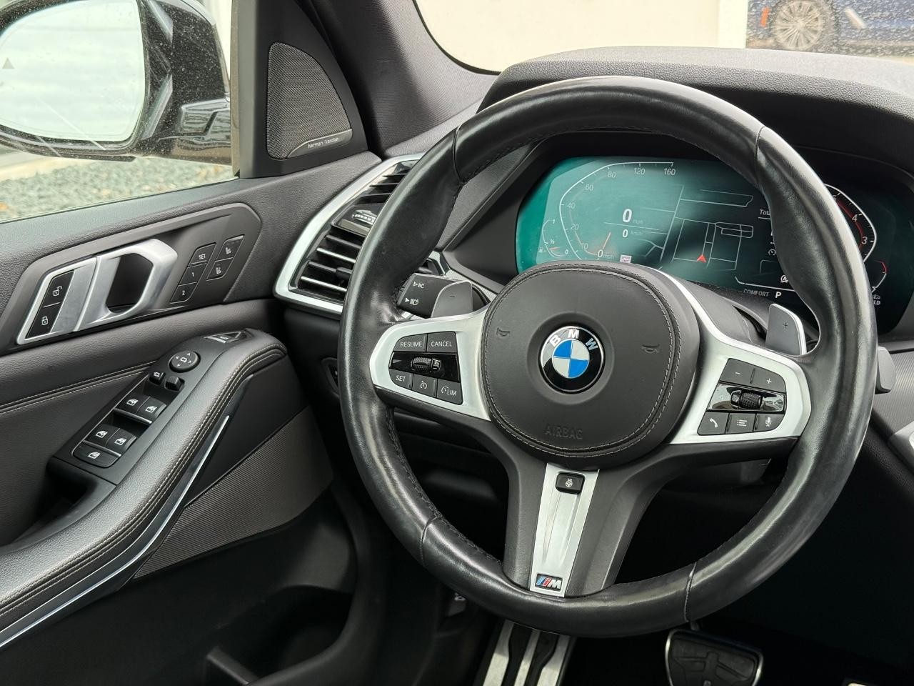 BMW X5 Vehicle Image 14