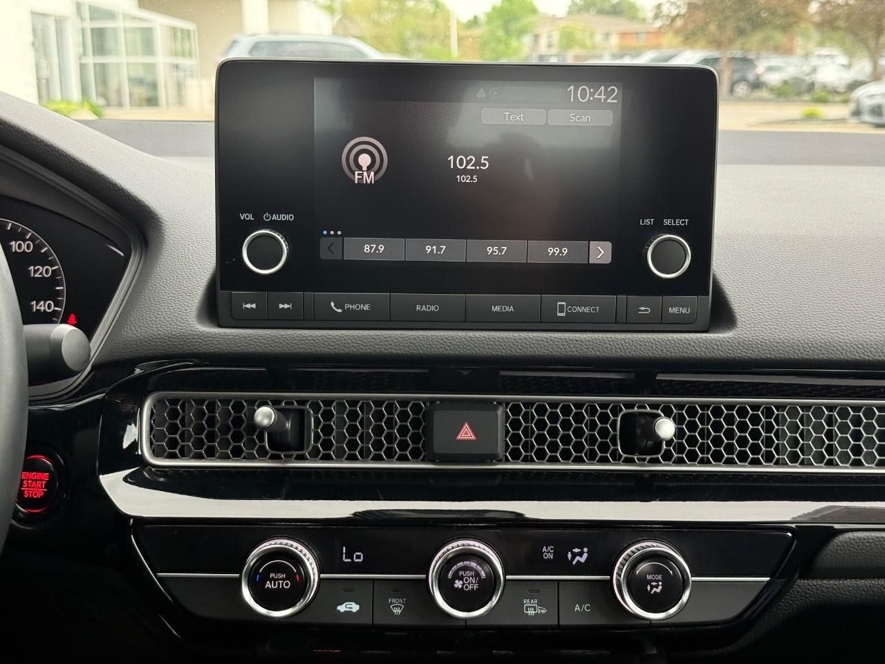 Honda Civic Sedan Vehicle Image 11