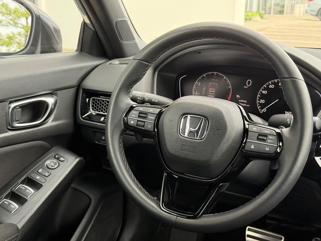 Honda Civic Sedan Vehicle Image 13