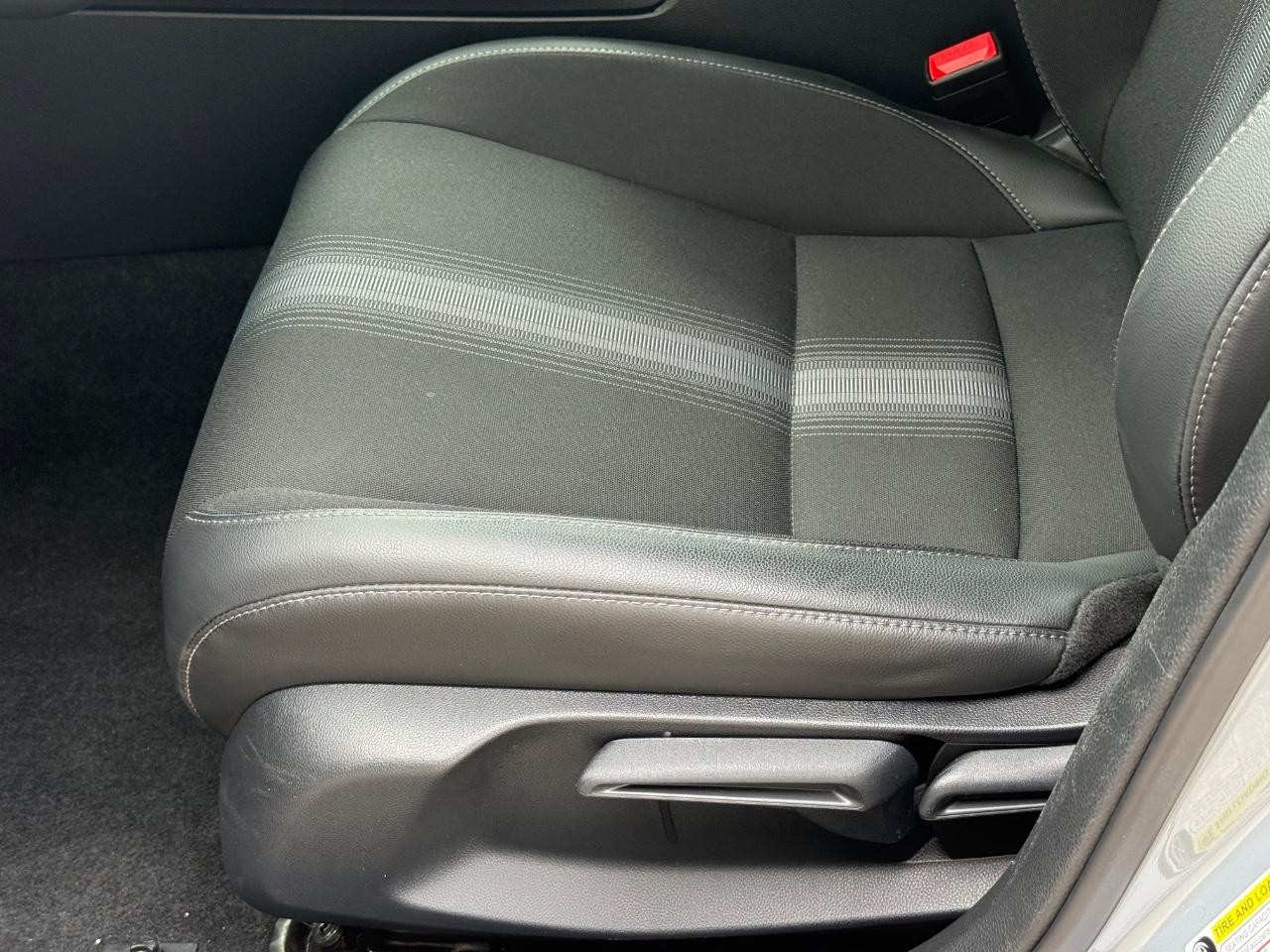 Honda Civic Sedan Vehicle Image 20