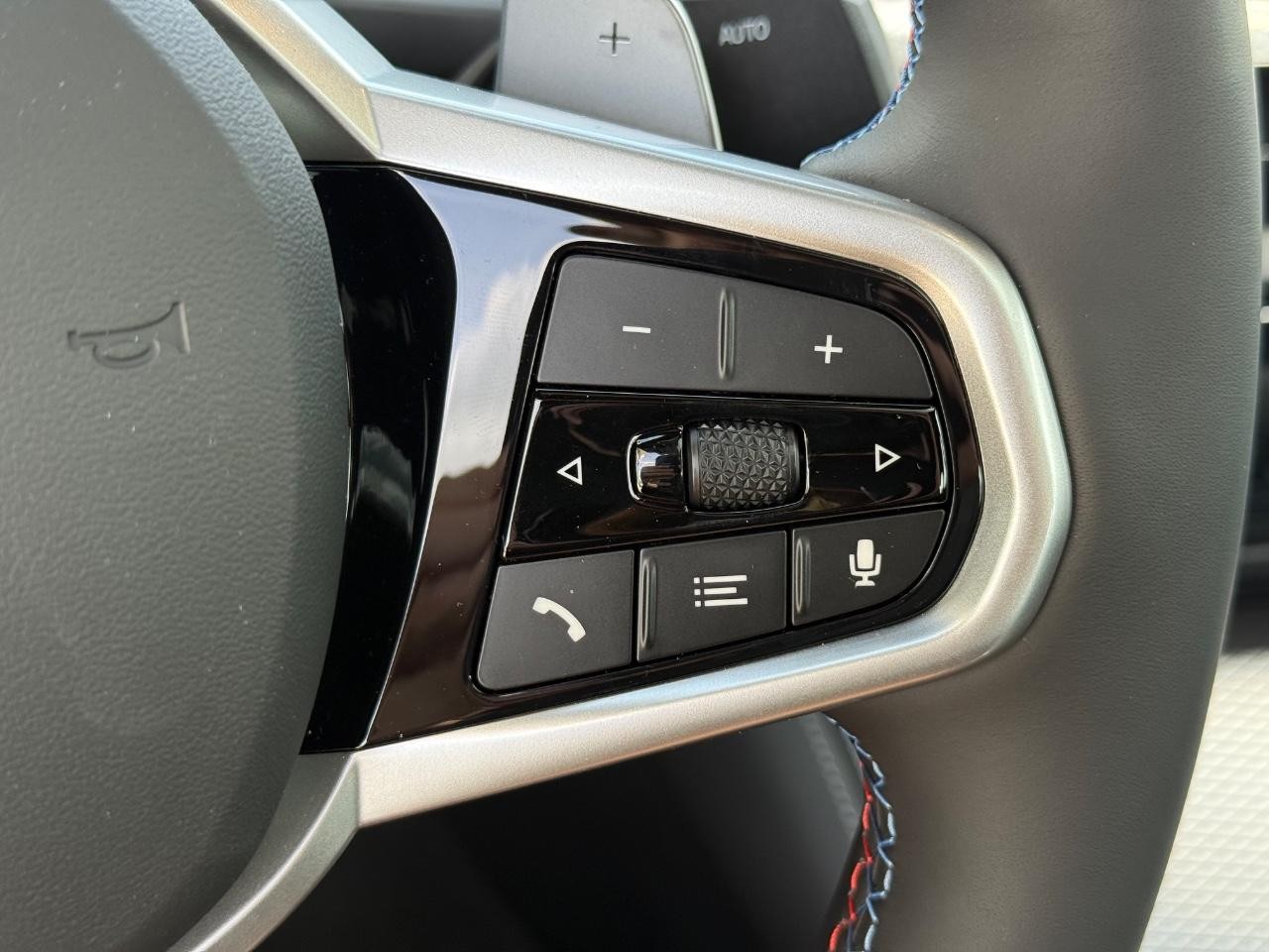 BMW 4 Series Vehicle Image 13