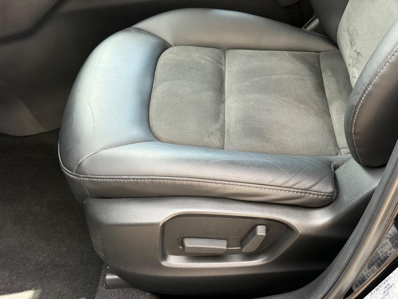 Mazda CX-5 Vehicle Image 23