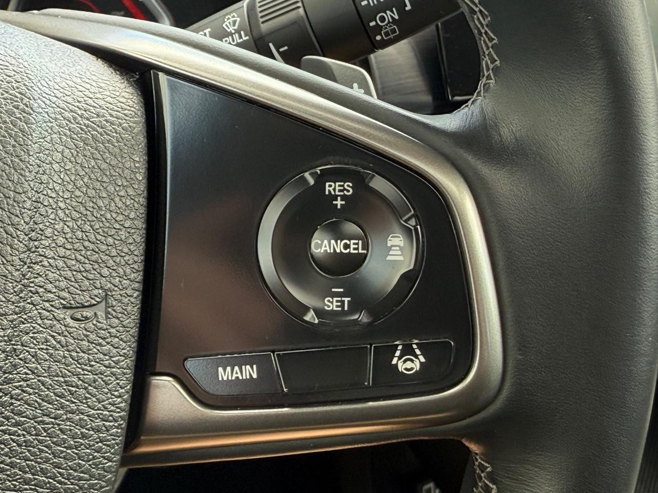 Honda Civic Hatchback Vehicle Image 17