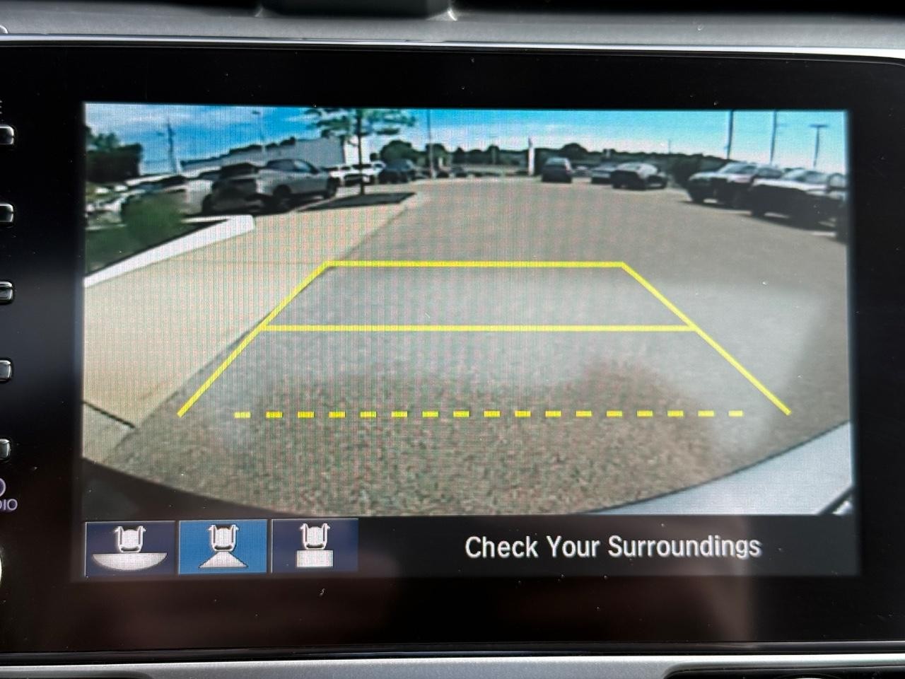 Honda Civic Hatchback Vehicle Image 19
