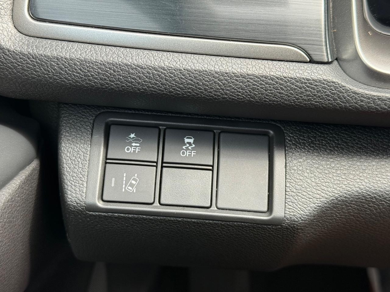 Honda Civic Hatchback Vehicle Image 22