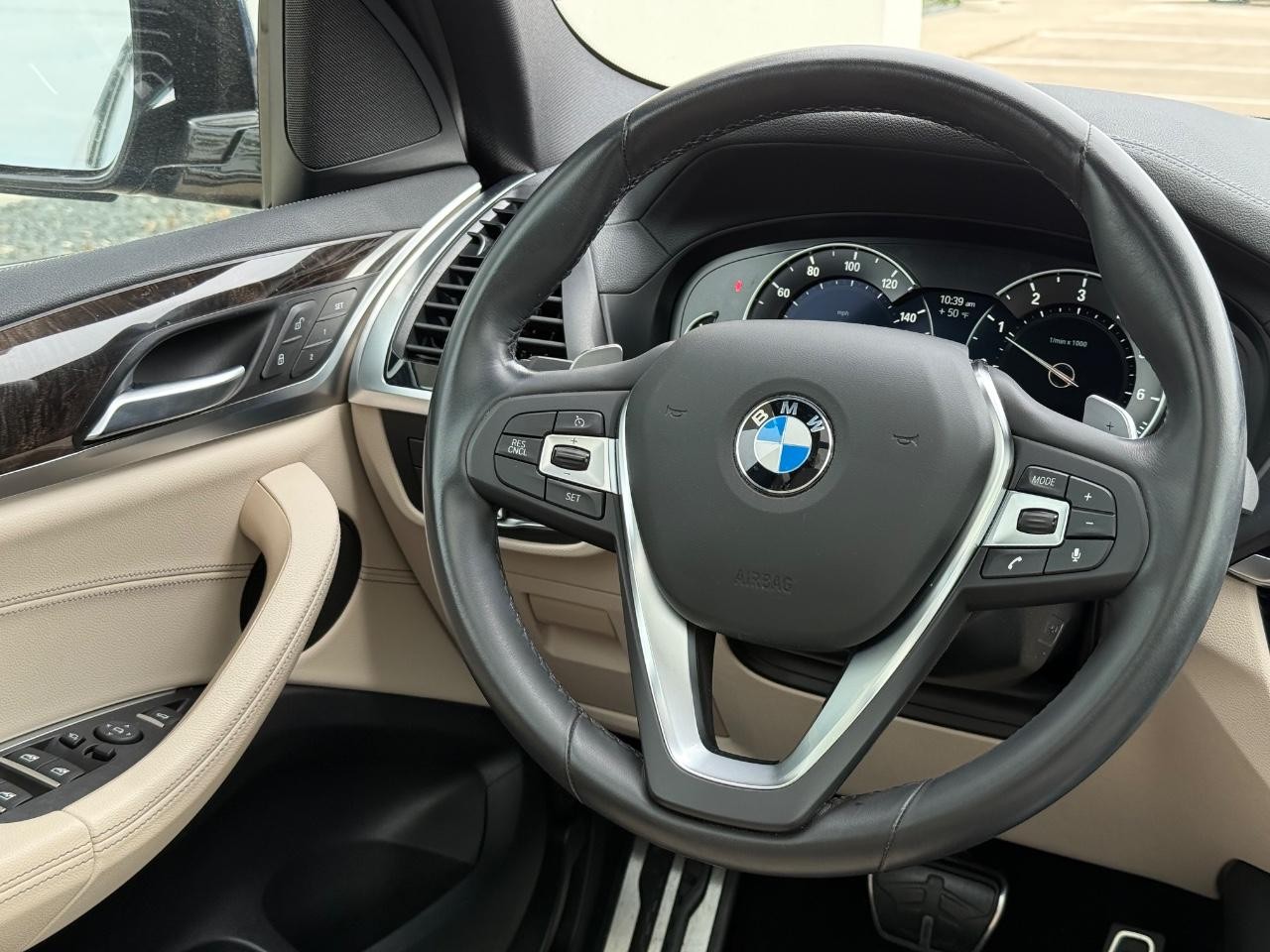 BMW X3 Vehicle Image 14