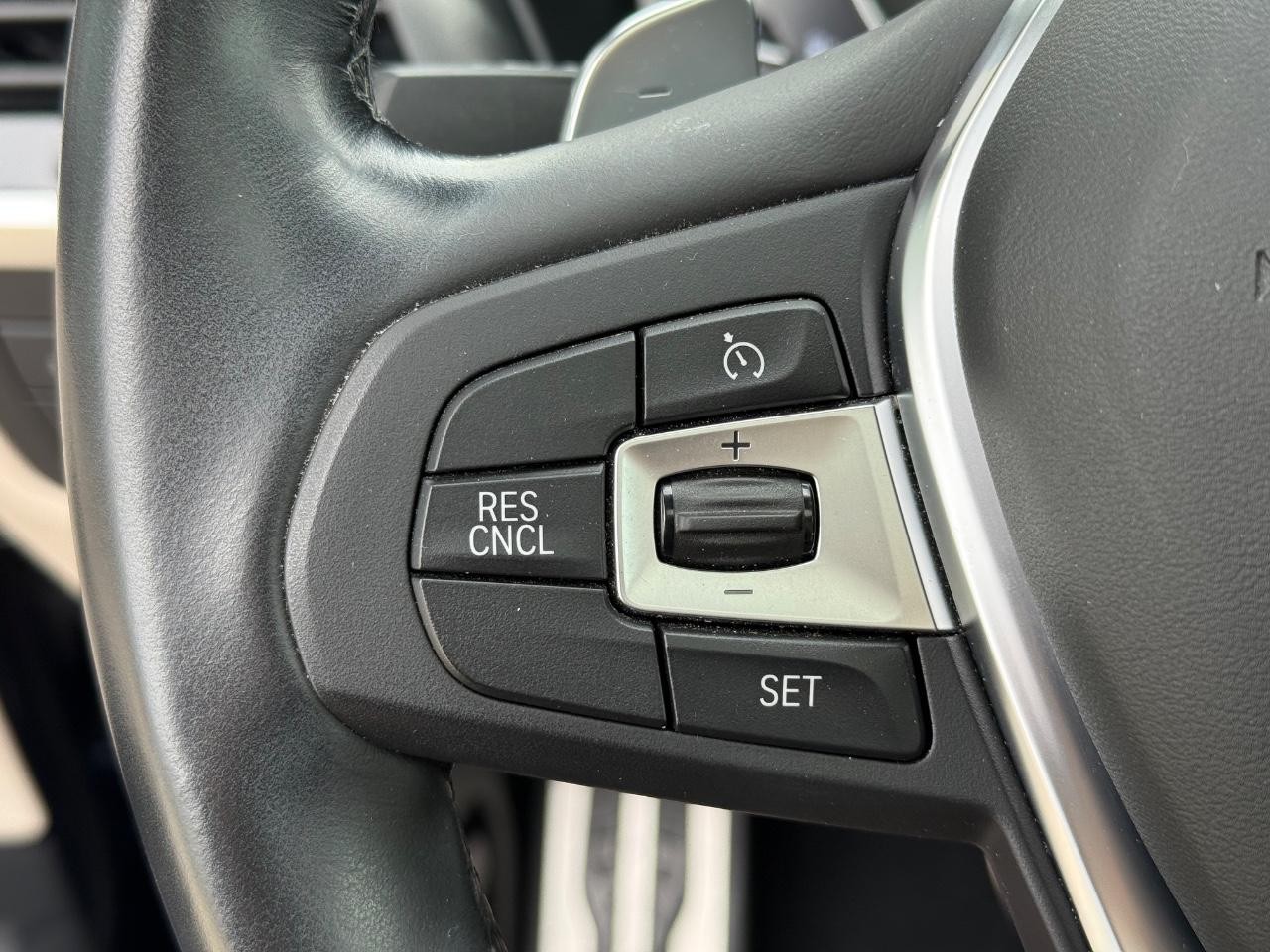 BMW X3 Vehicle Image 17