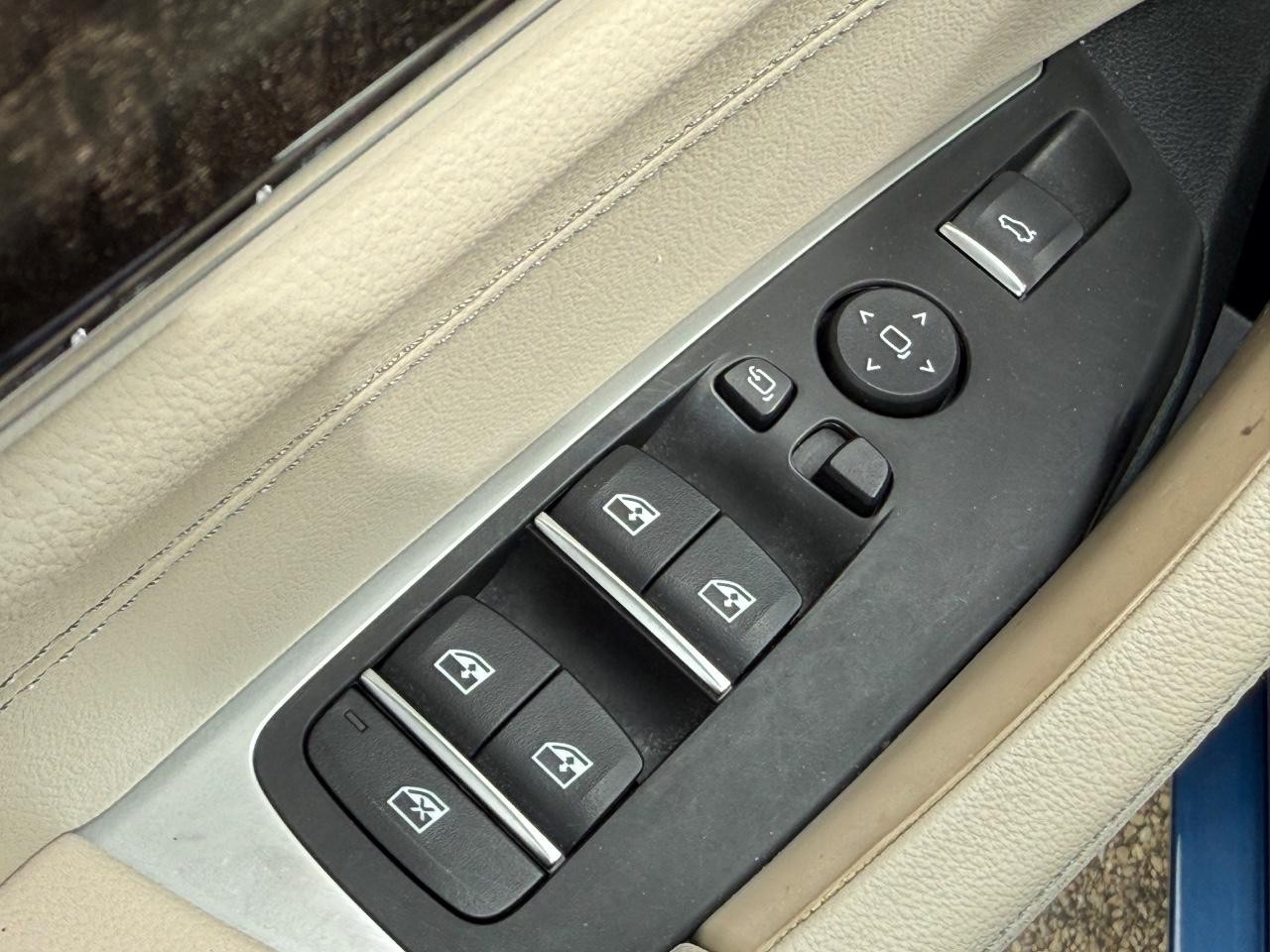 BMW X3 Vehicle Image 23