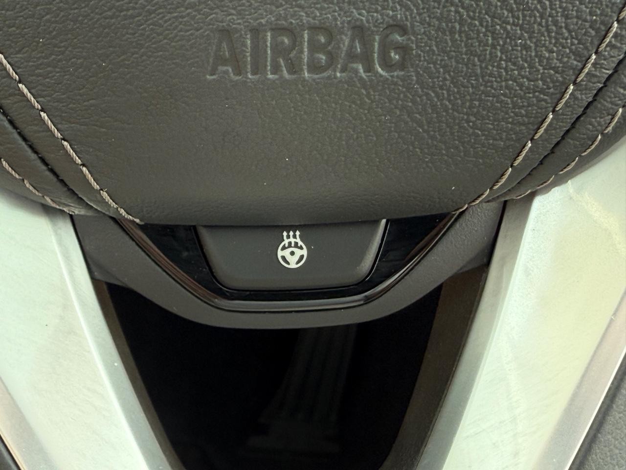 BMW 5 Series Vehicle Image 19