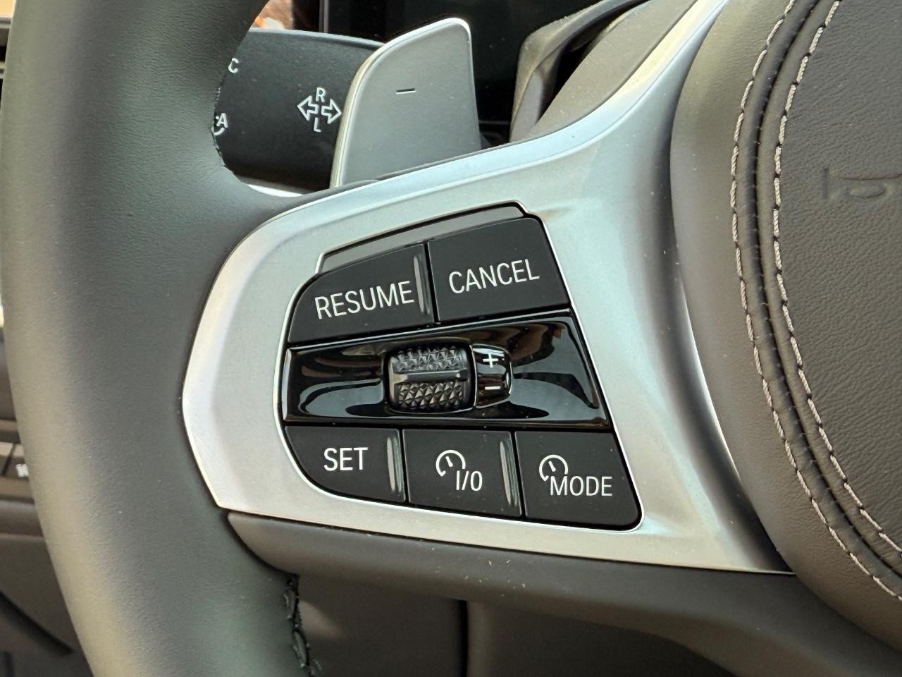 BMW X5 Vehicle Image 12