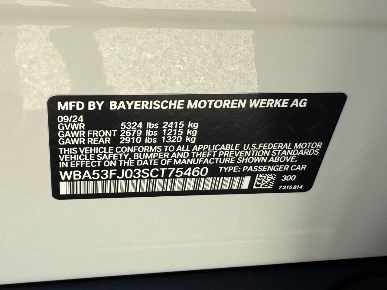 BMW 5 Series Vehicle Image 23