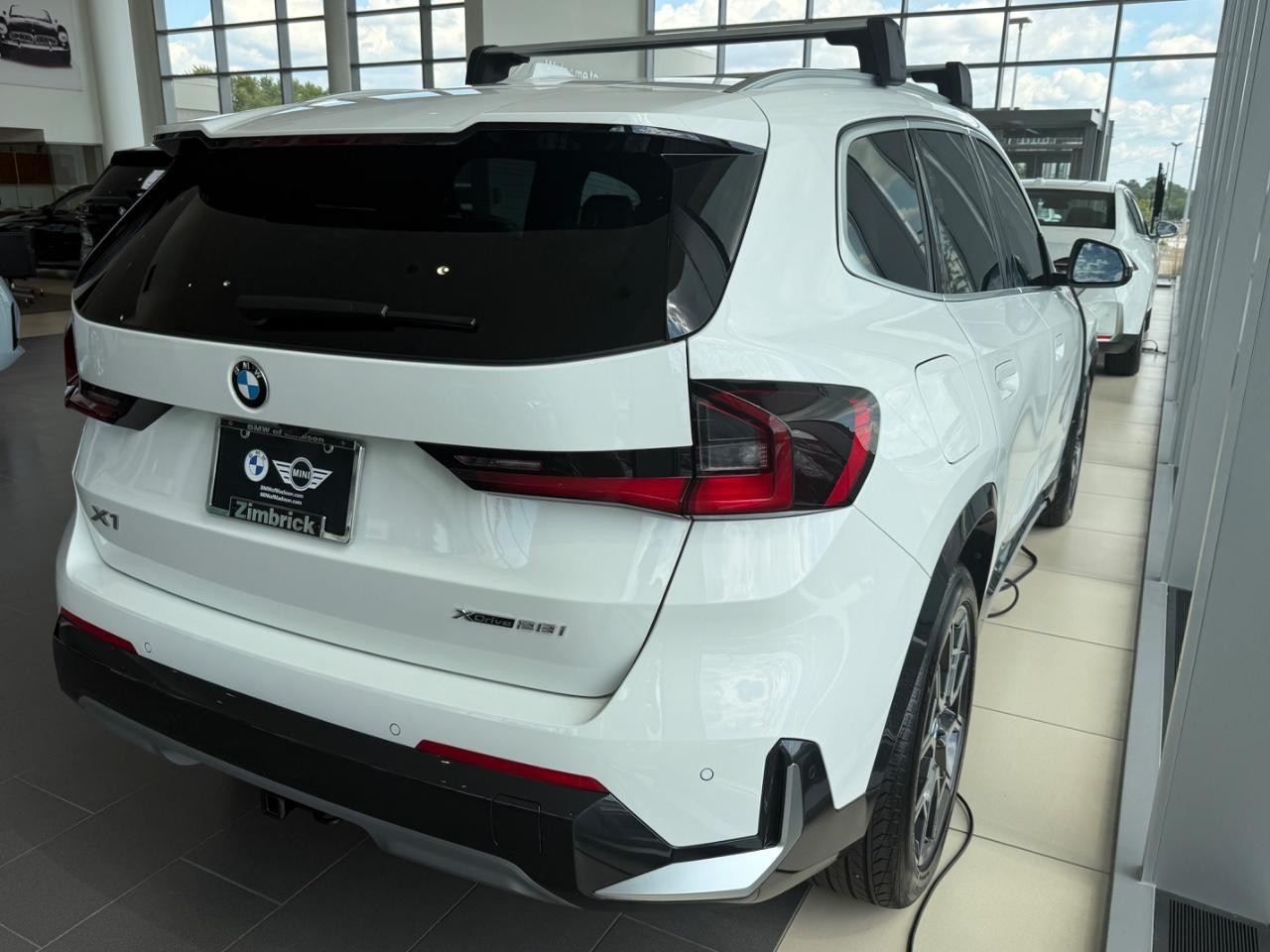 BMW X1 Vehicle Image 05